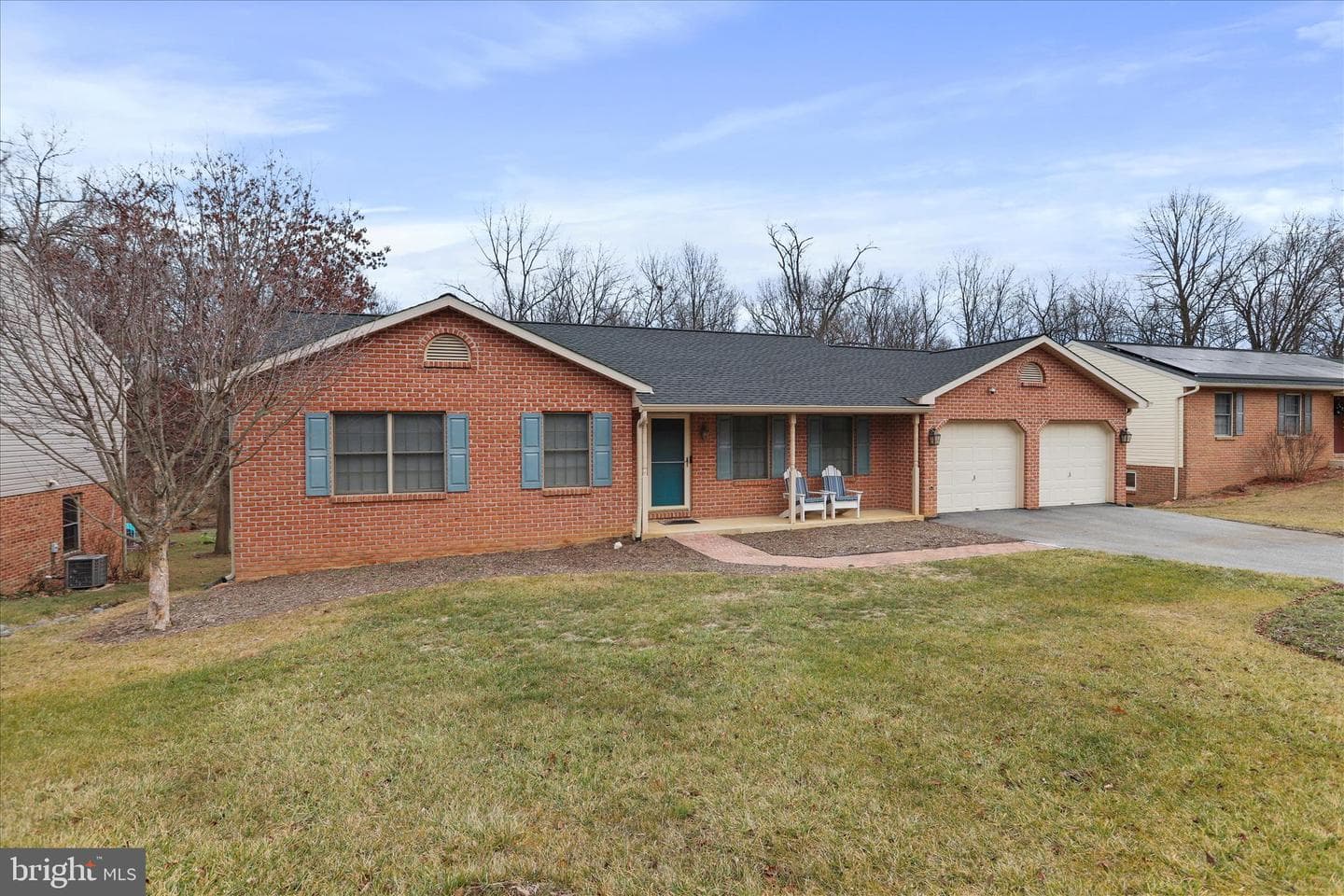 165 Stanford Road photo 3