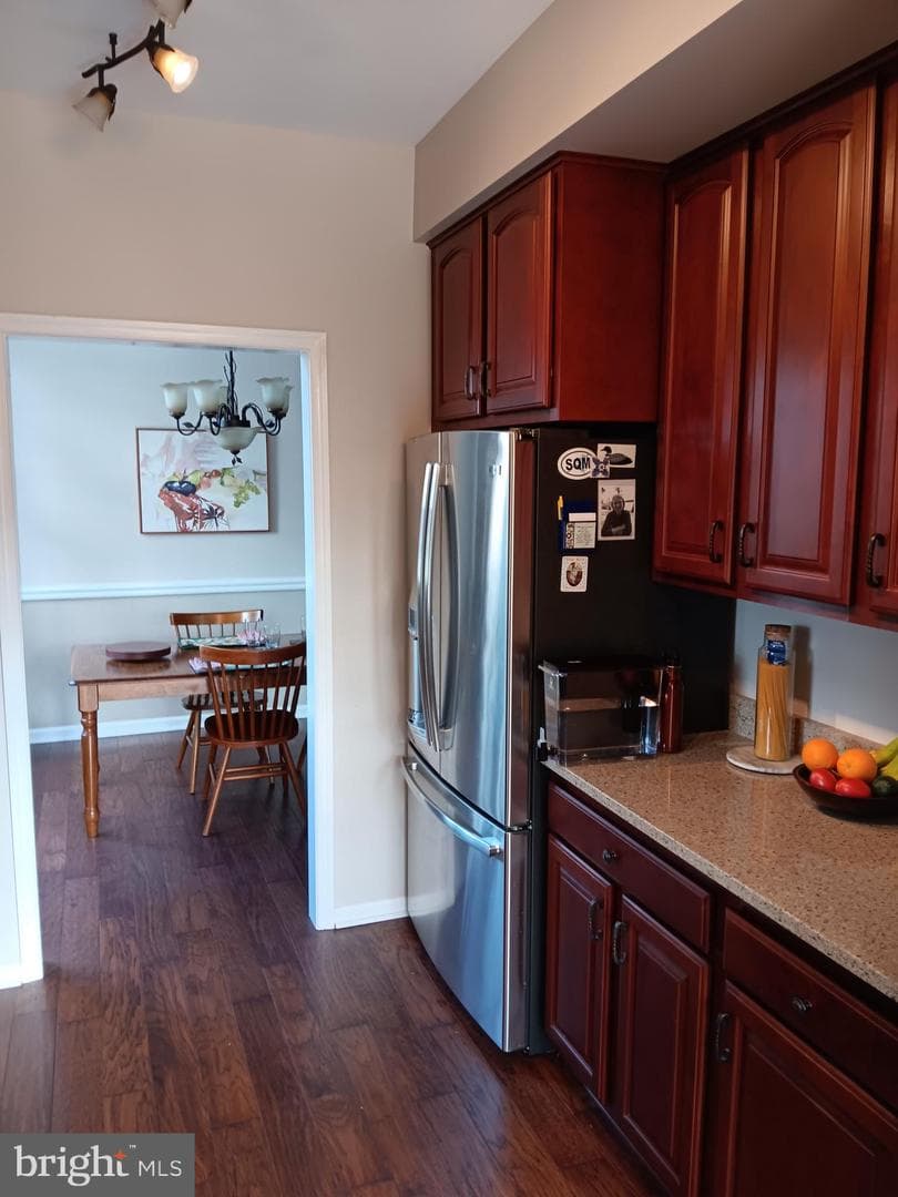 1057 Matthew Court photo 11