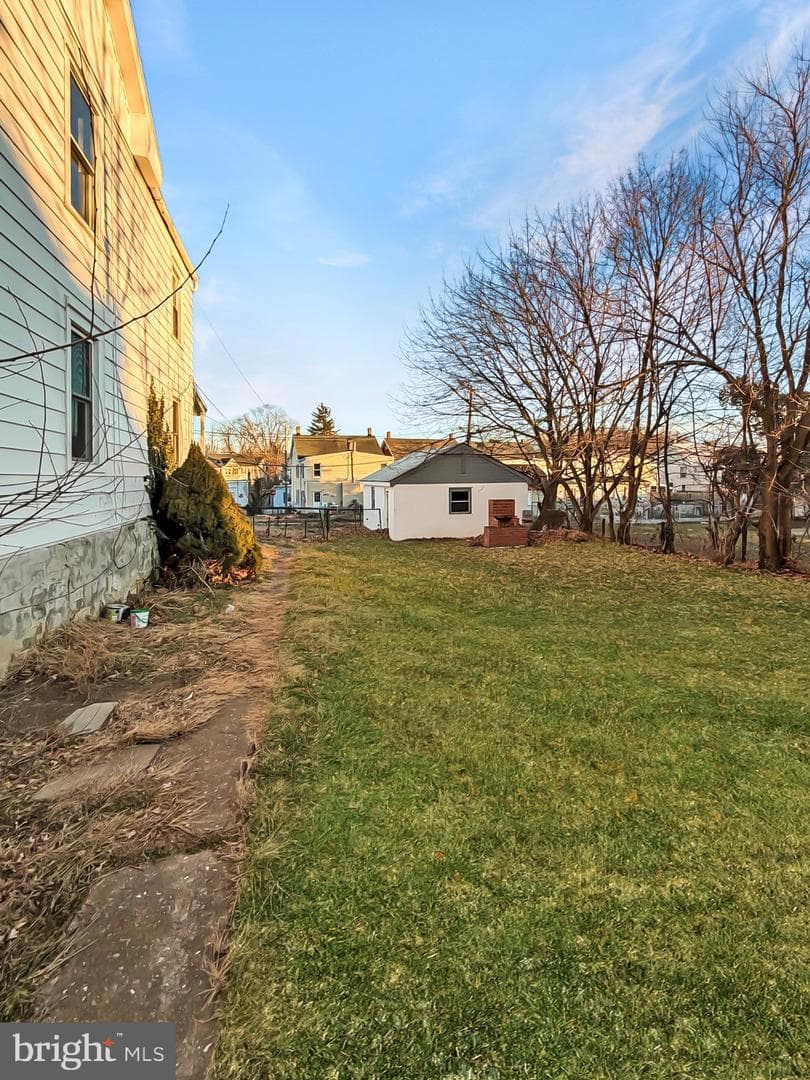 488/486 Mcdowell Avenue photo 17