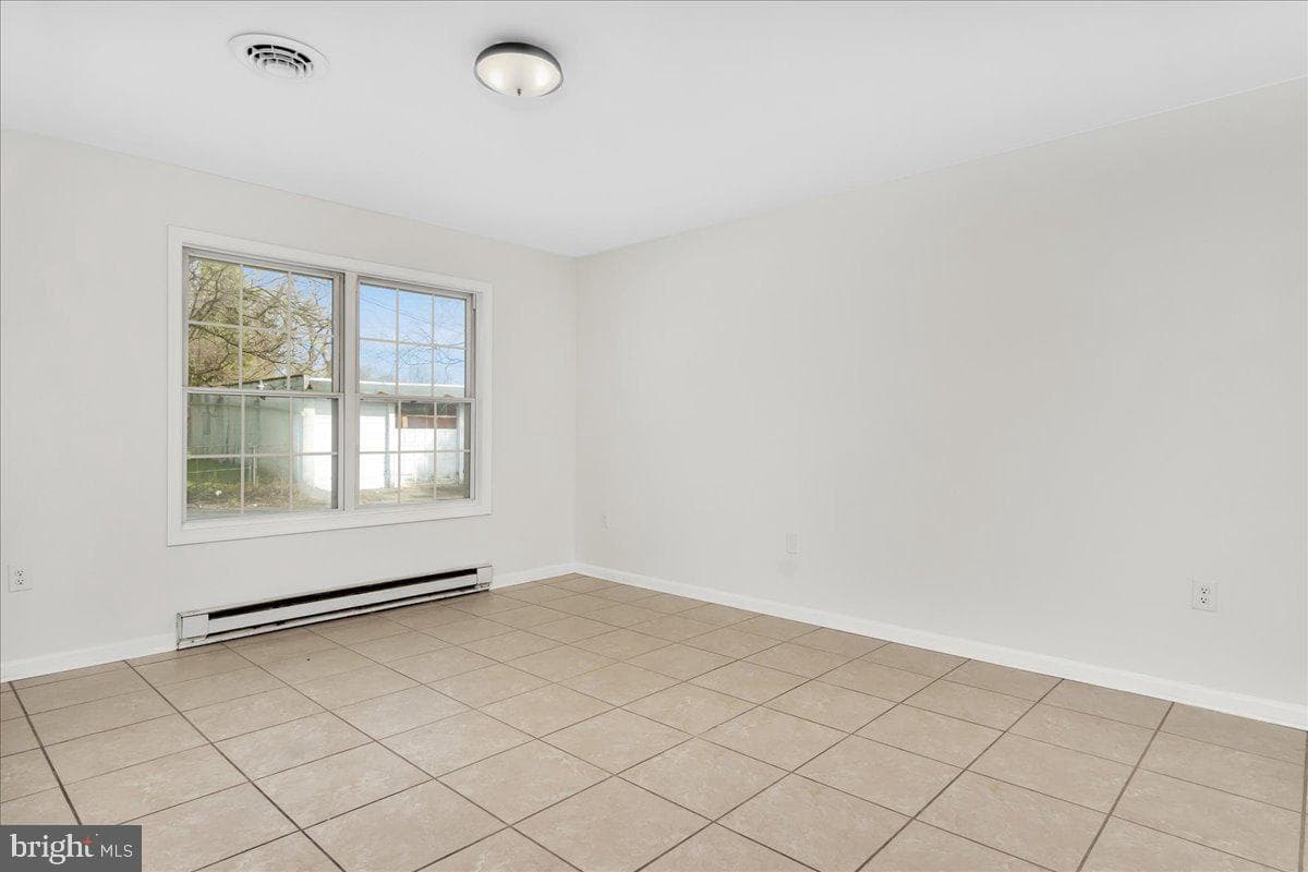 1312 Sherman Avenue photo 10