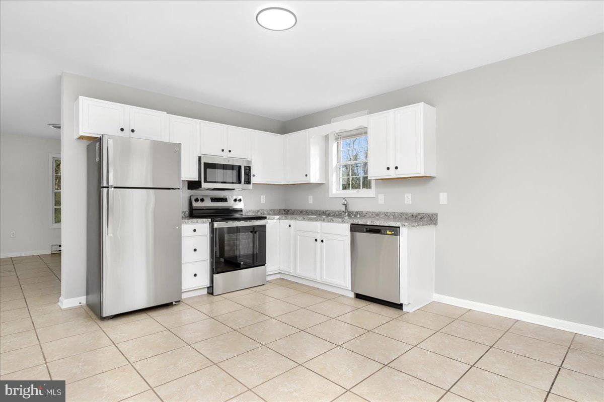 1312 Sherman Avenue photo 7