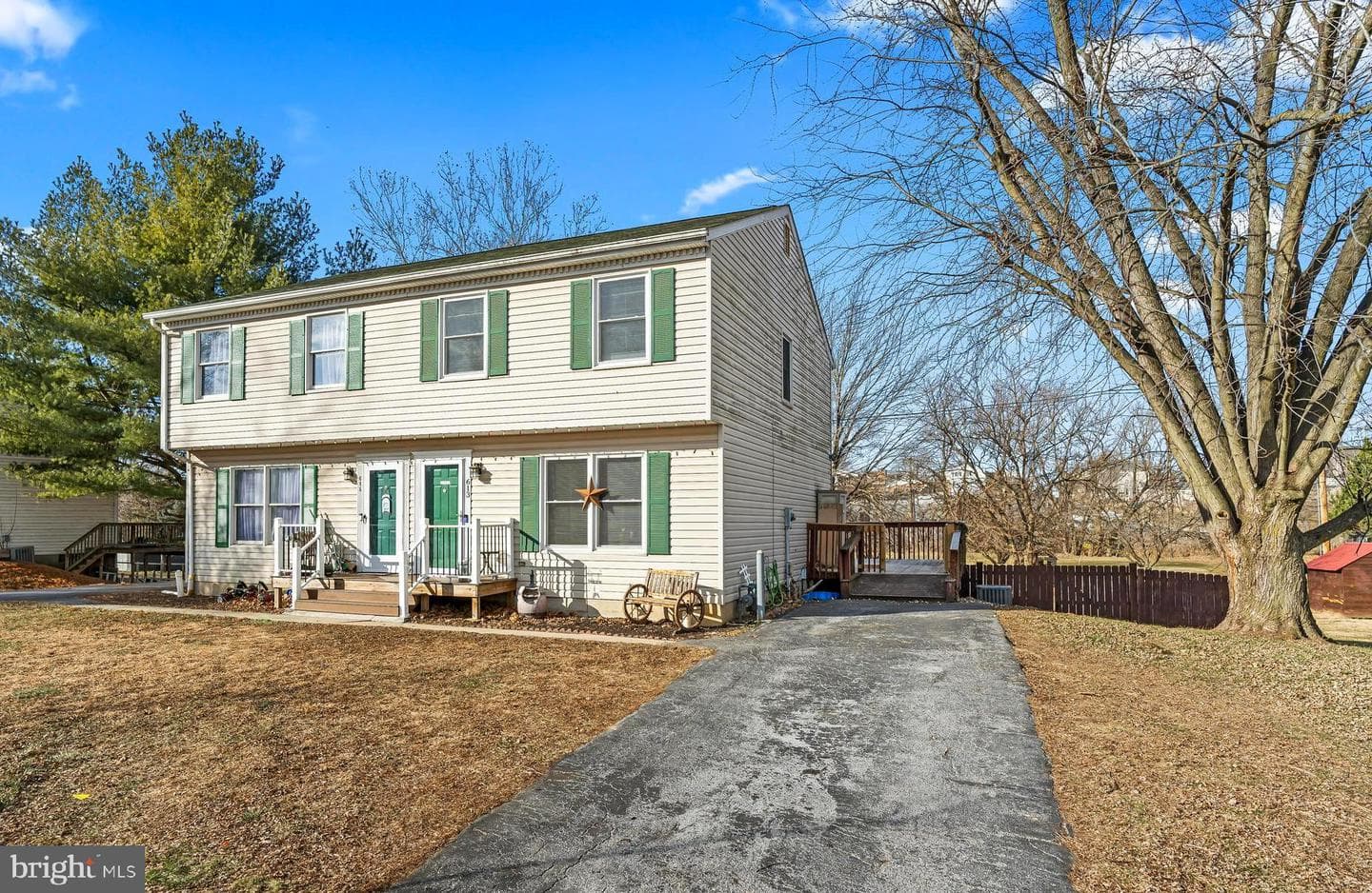 613 Westwood Street photo 3