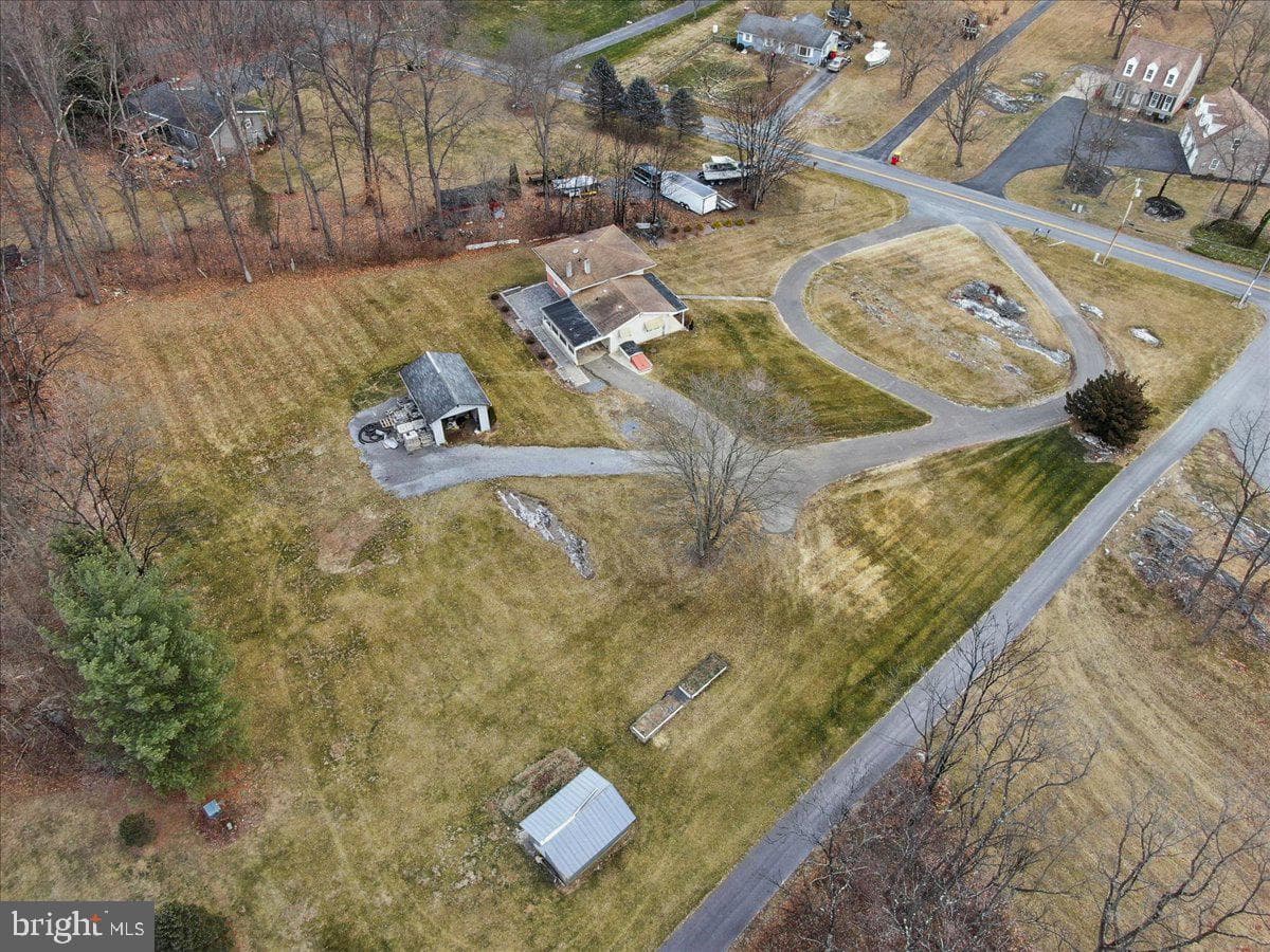 8522 Neck Road photo 47