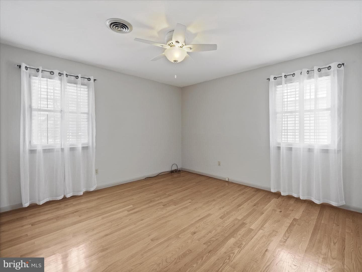 933 Kenwood Drive photo 22