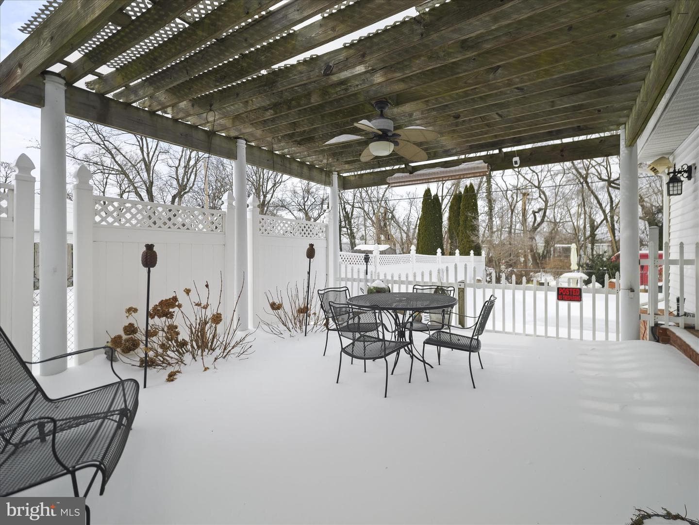933 Kenwood Drive photo 3