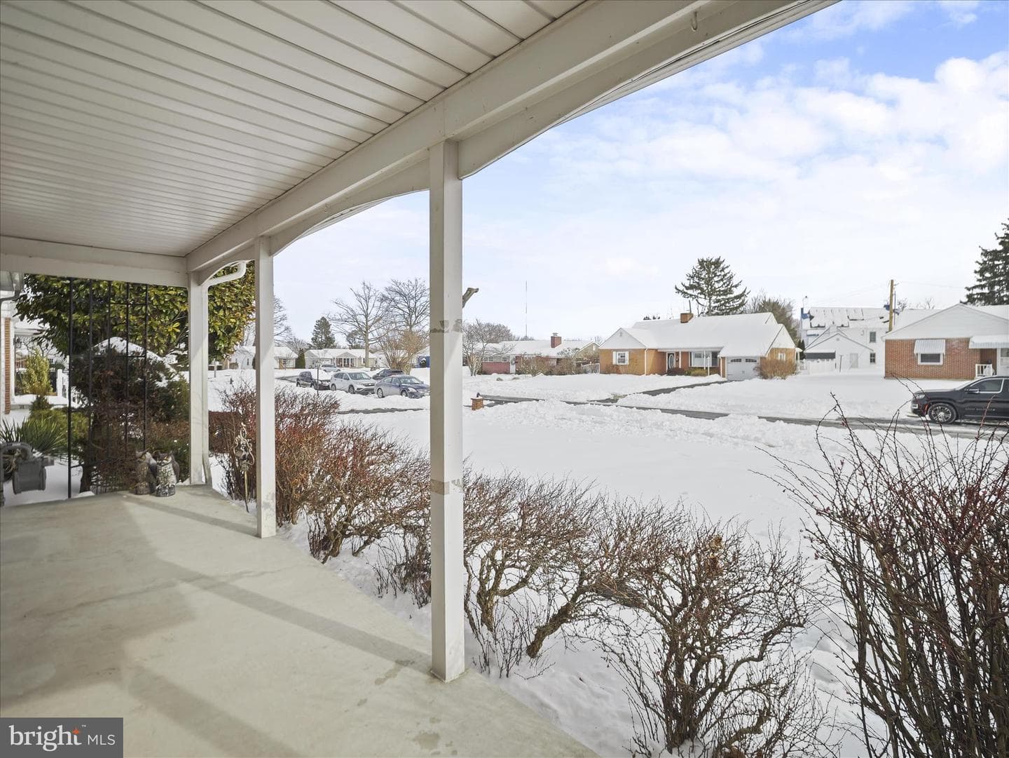 933 Kenwood Drive photo 5