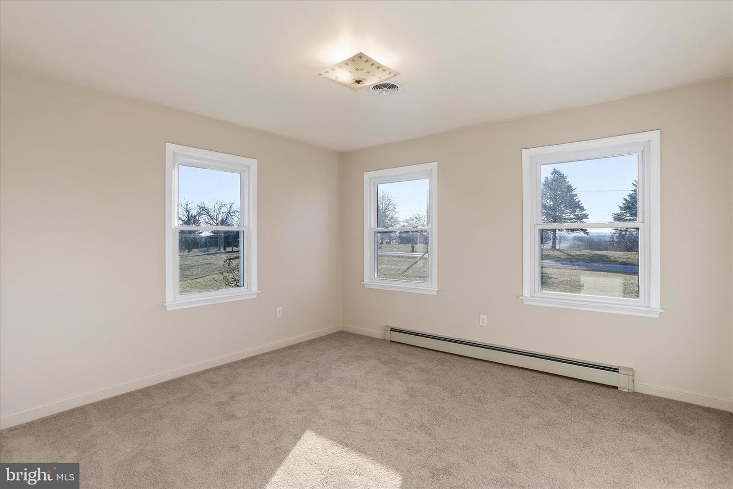 13728 Broadfording Church Road photo 23