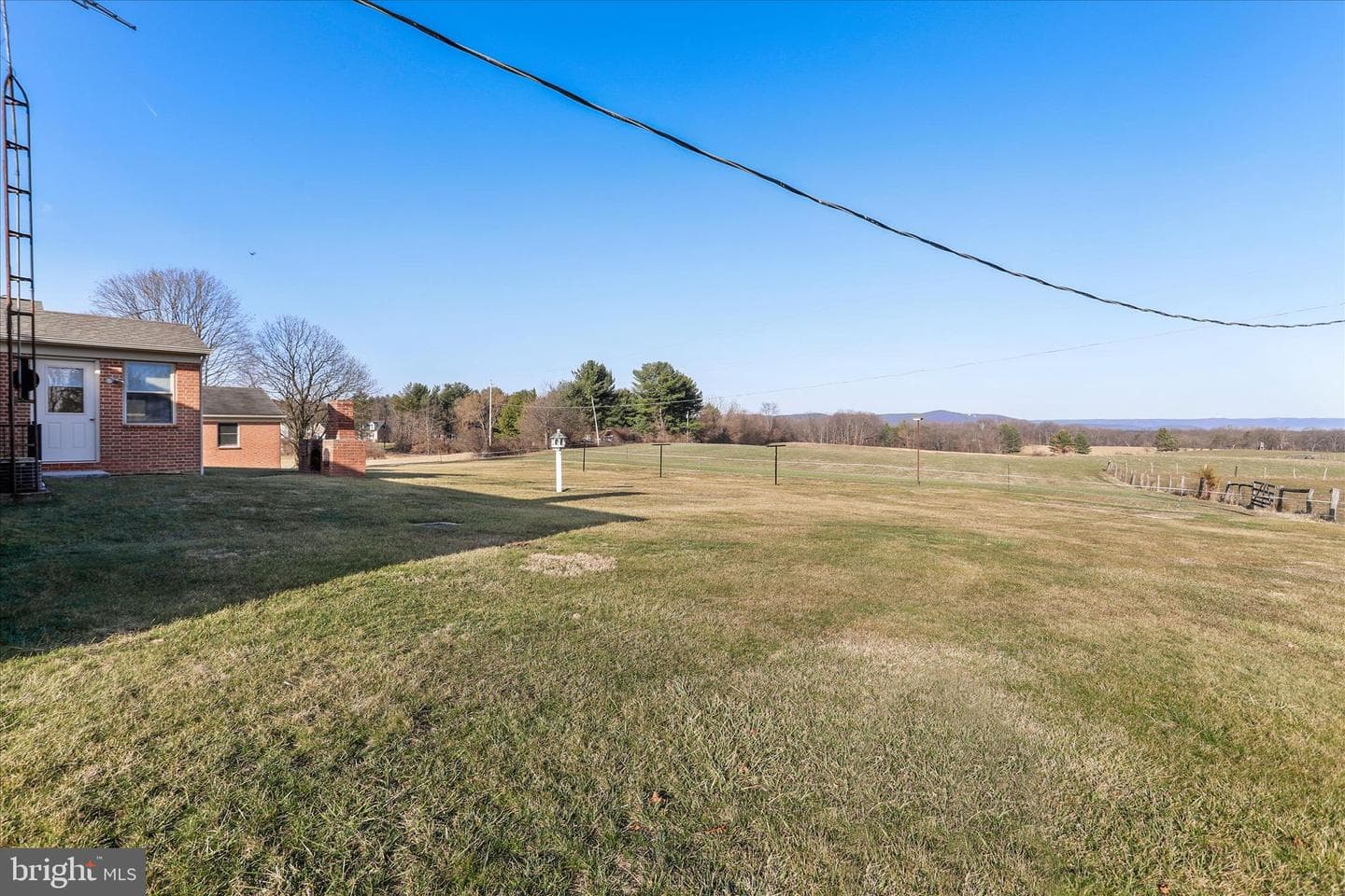 13728 Broadfording Church Road photo 36