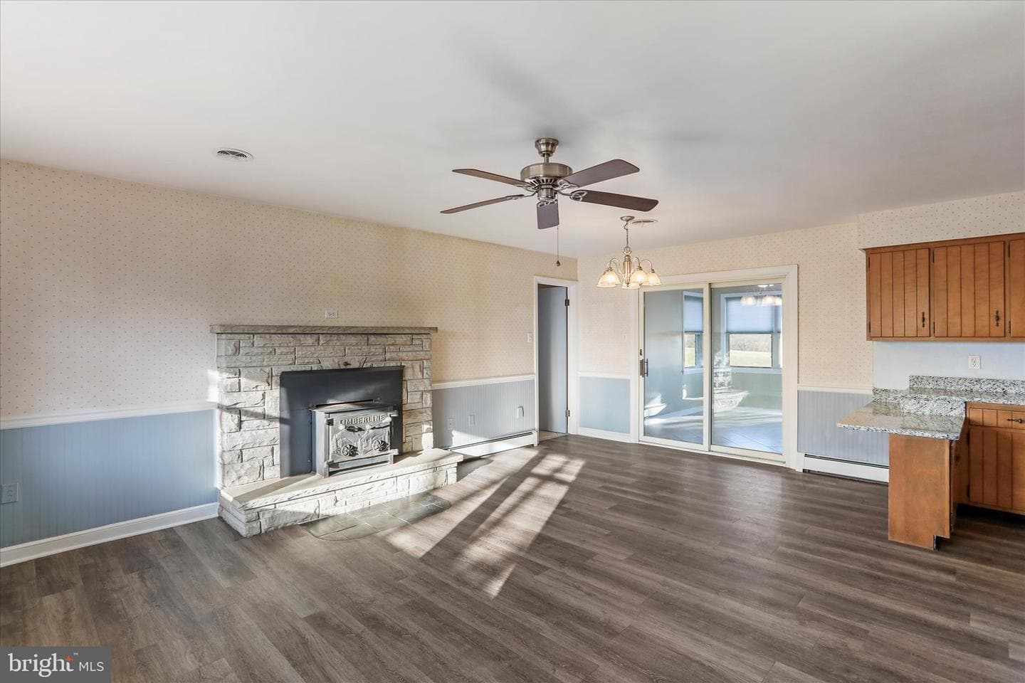13728 Broadfording Church Road photo 4