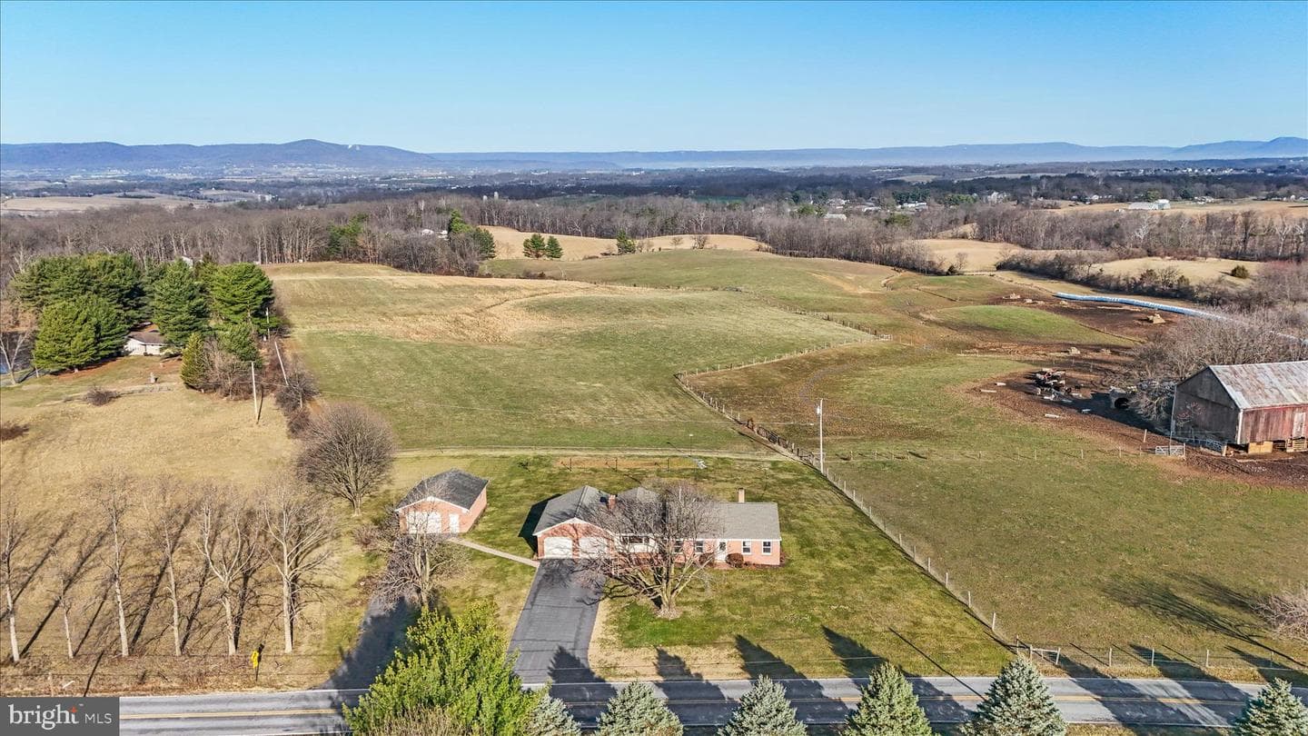 13728 Broadfording Church Road photo 41