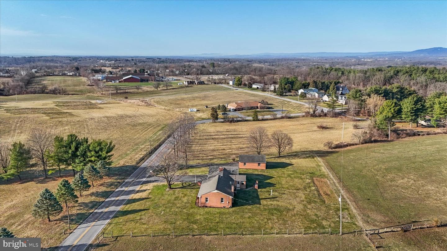 13728 Broadfording Church Road photo 43