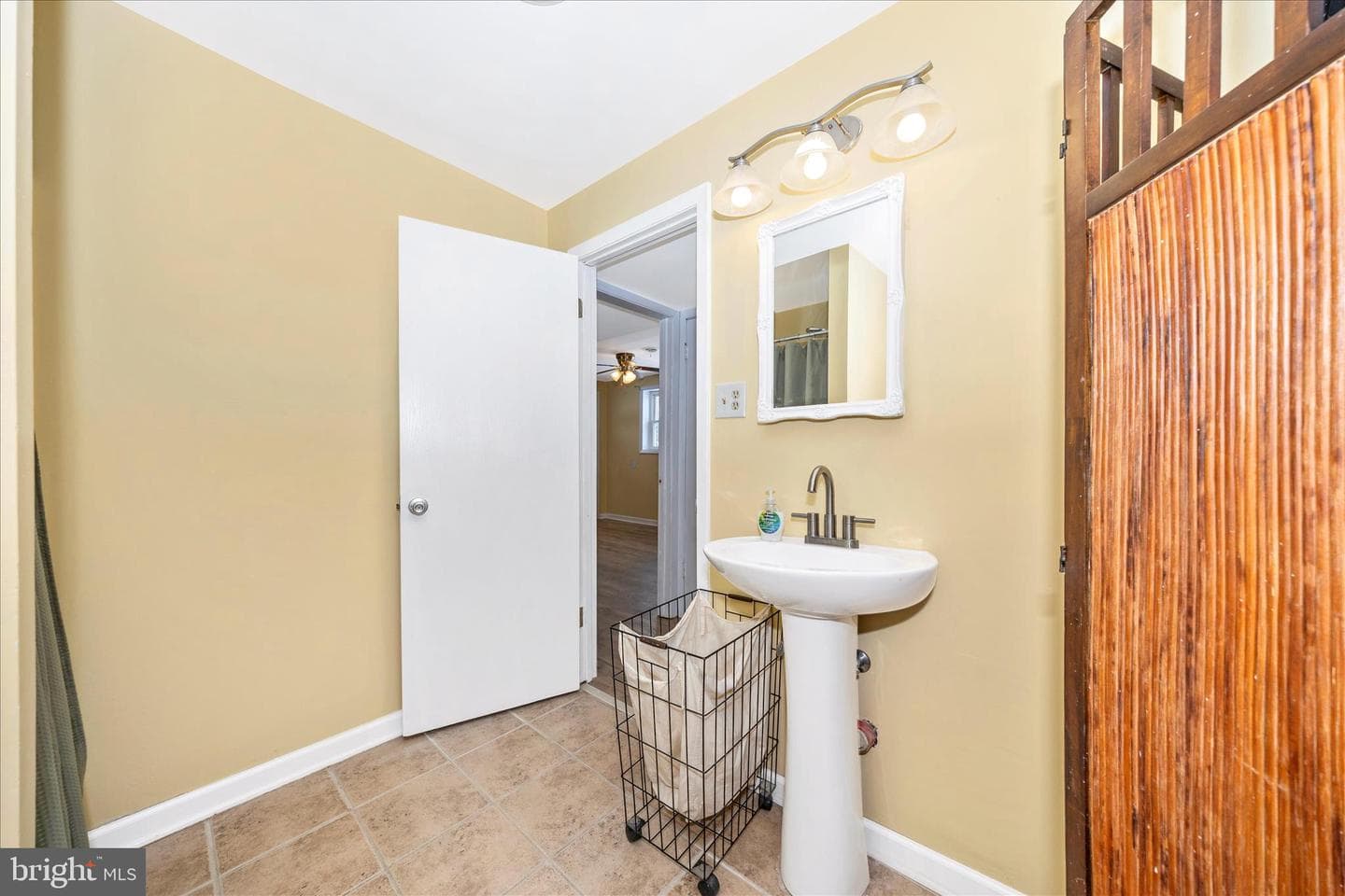 17935 College Road photo 36