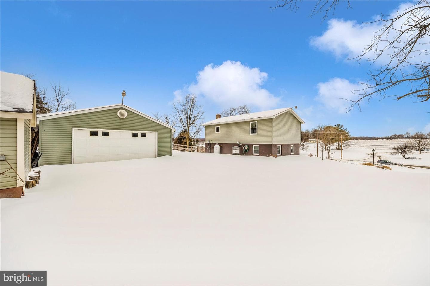 17935 College Road photo 46