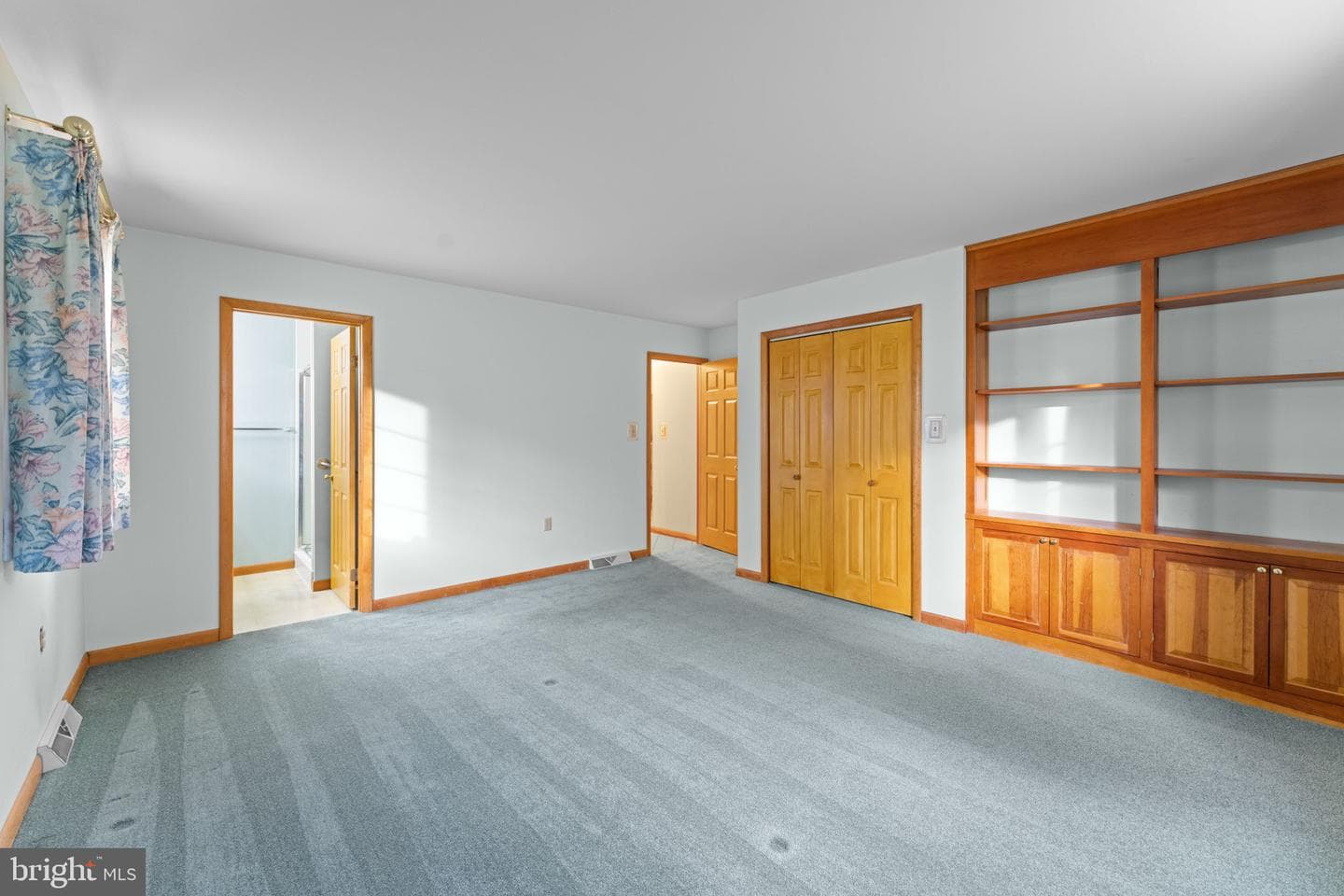 18903 Manchester Drive photo 12
