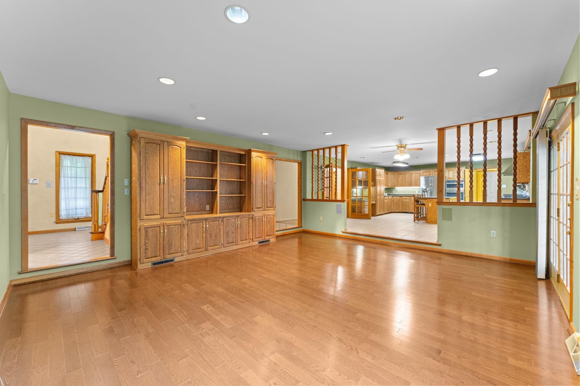 18903 Manchester Drive photo 18