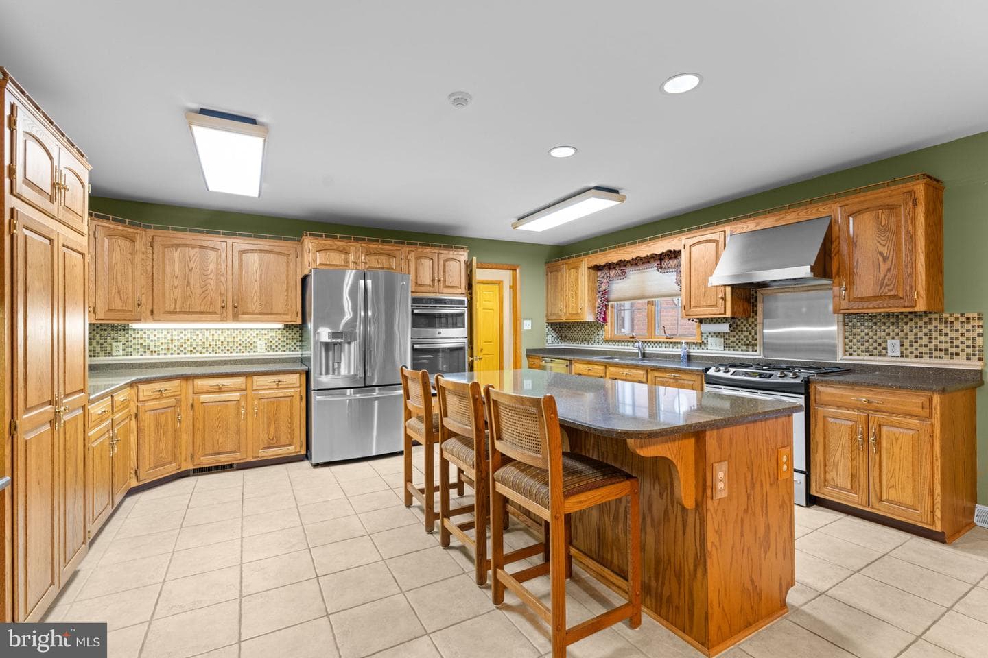 18903 Manchester Drive photo 25