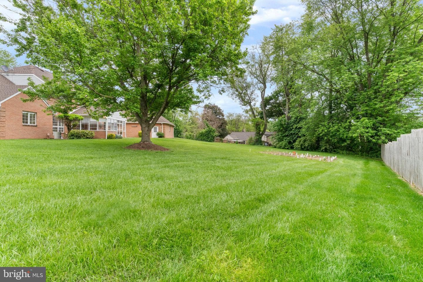 18903 Manchester Drive photo 33