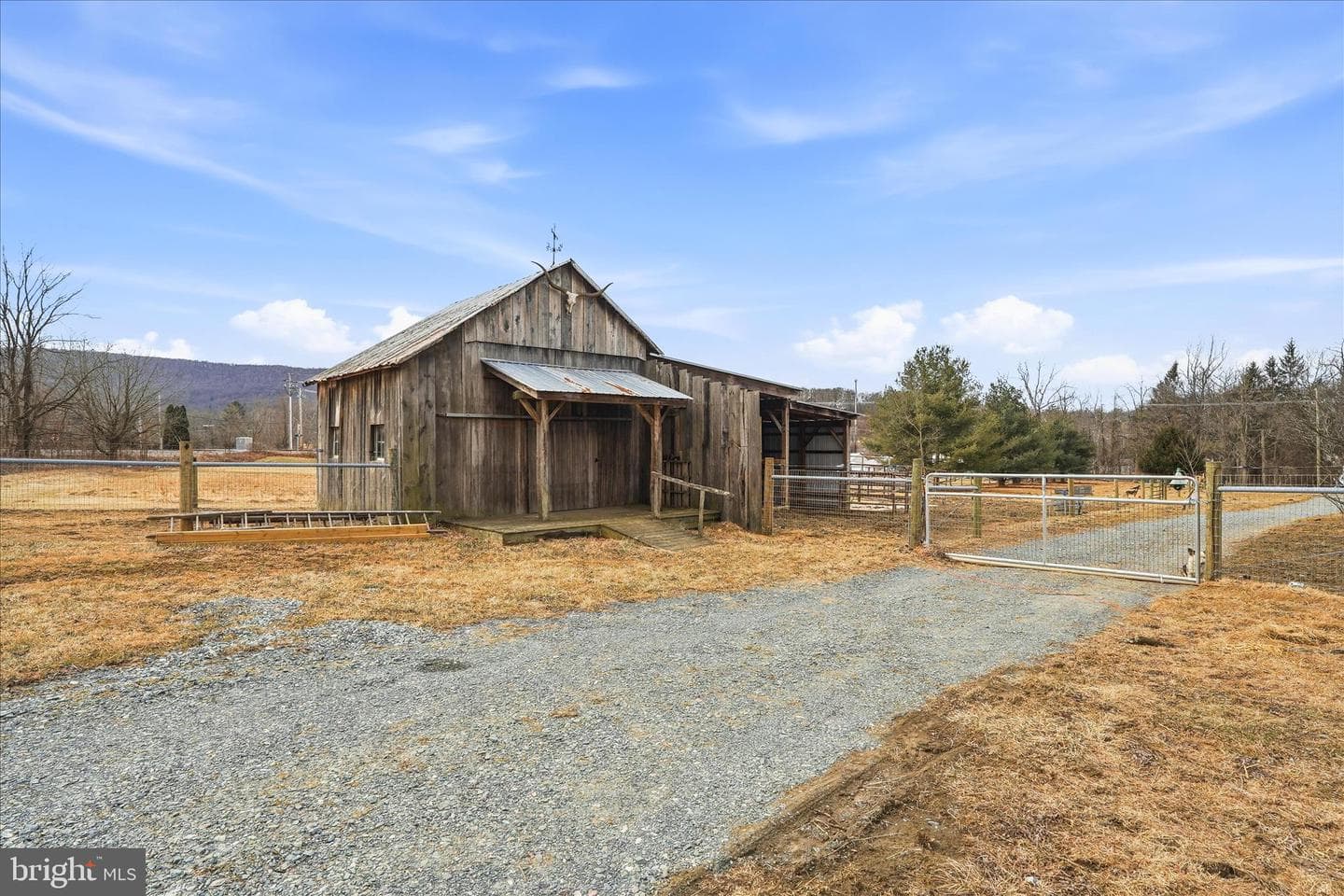 25210 Cascade Road photo 10