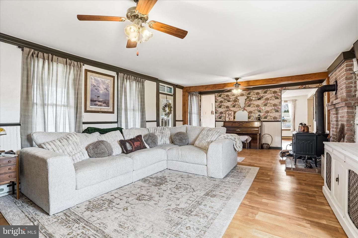 25210 Cascade Road photo 14