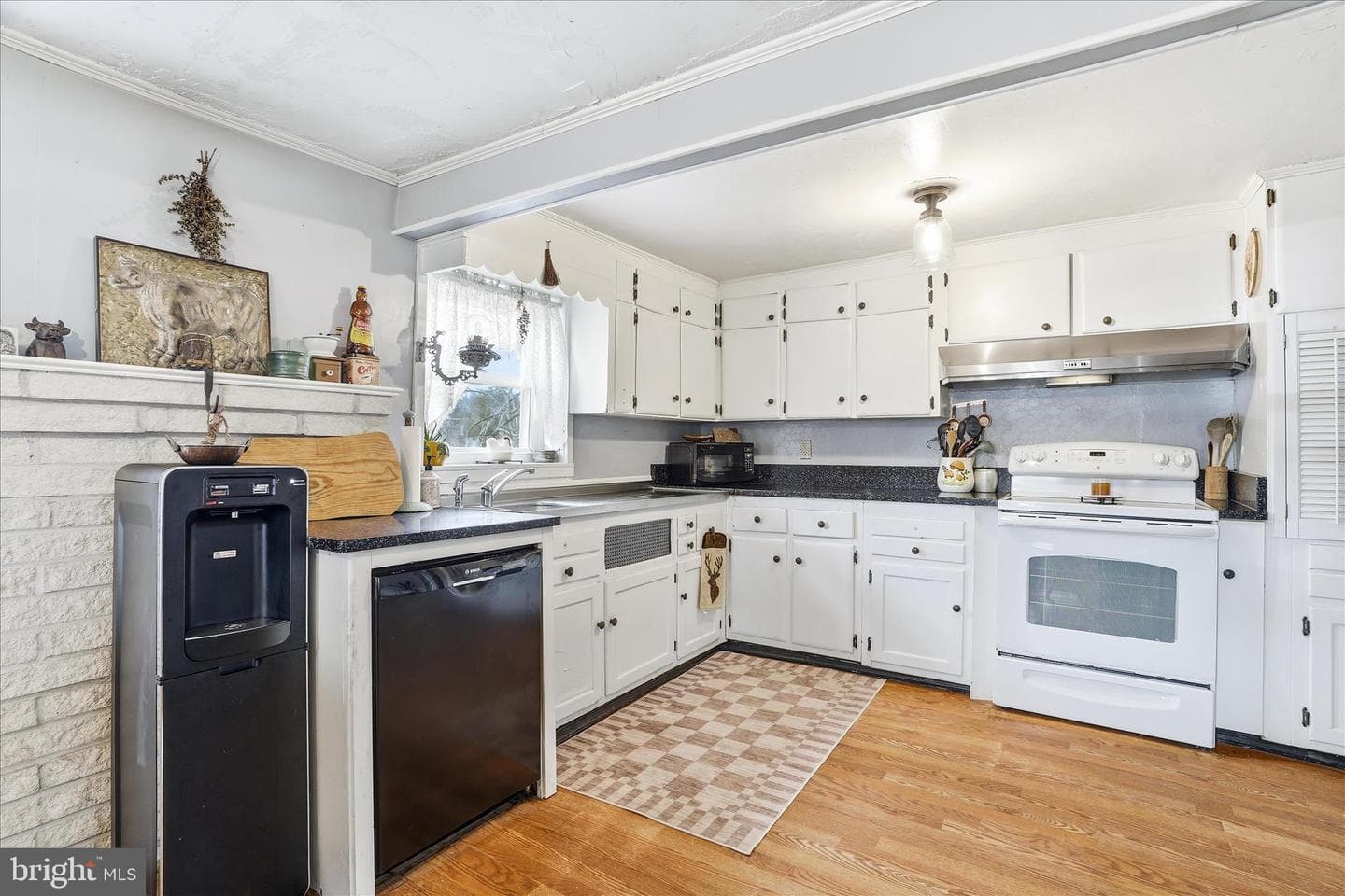 25210 Cascade Road photo 17