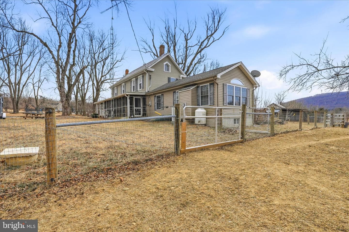 25210 Cascade Road photo 60