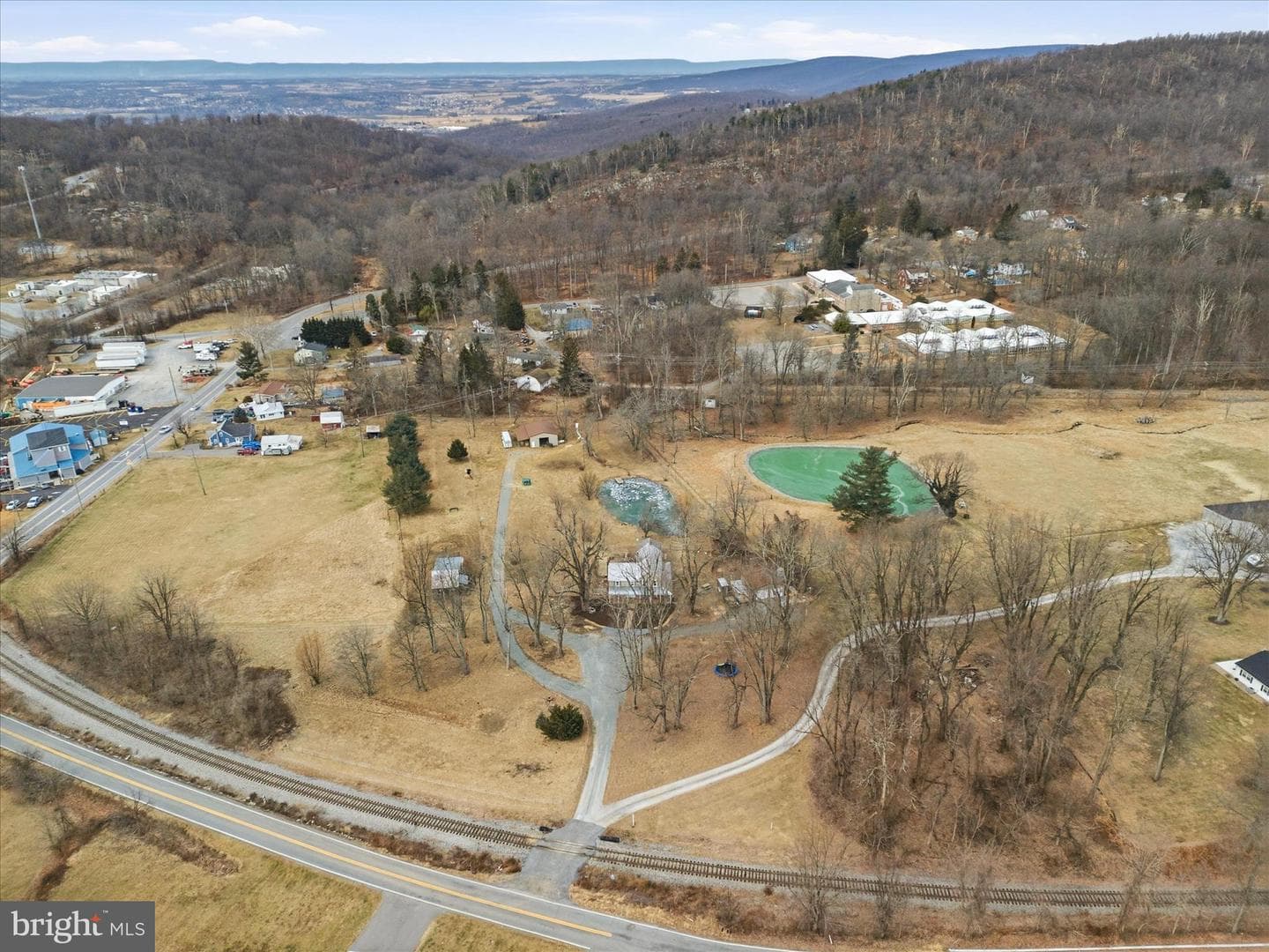 25210 Cascade Road photo 81