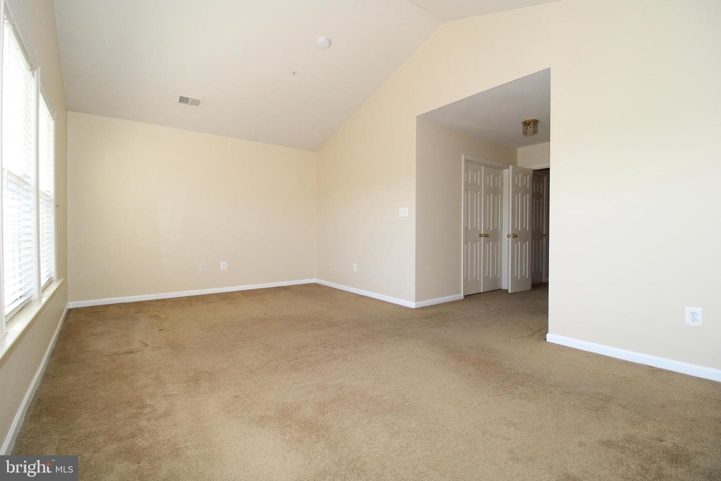 747 Monet Drive photo 14