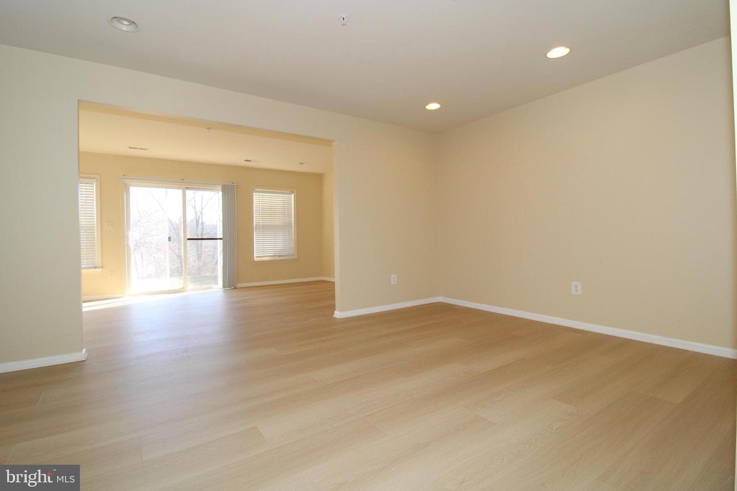 747 Monet Drive photo 4