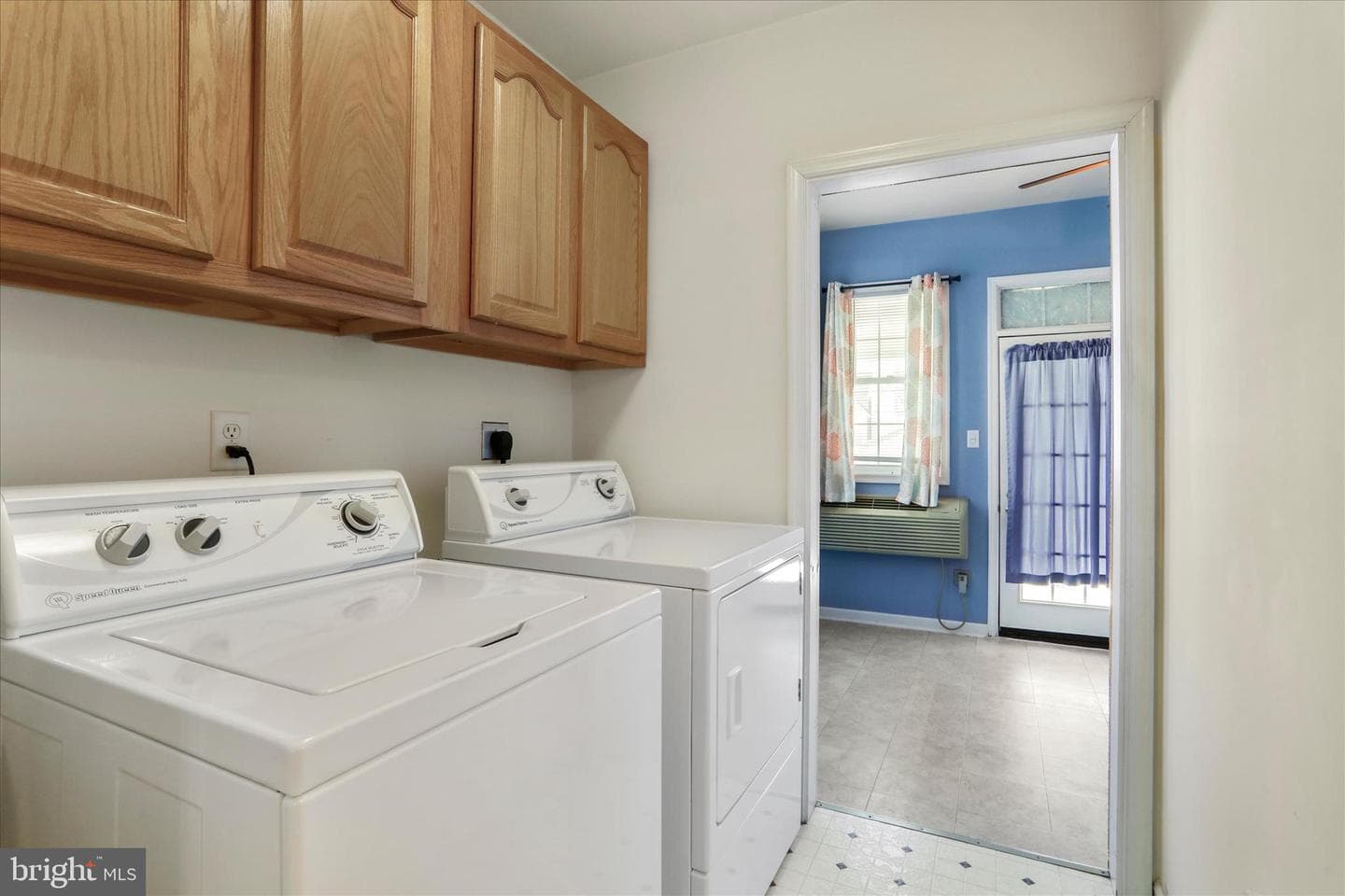 1024 Pope Avenue photo 15
