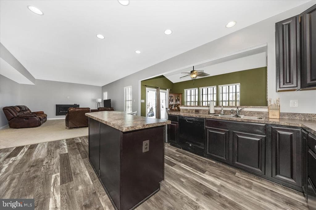 9427 Morning Dew Drive photo 9