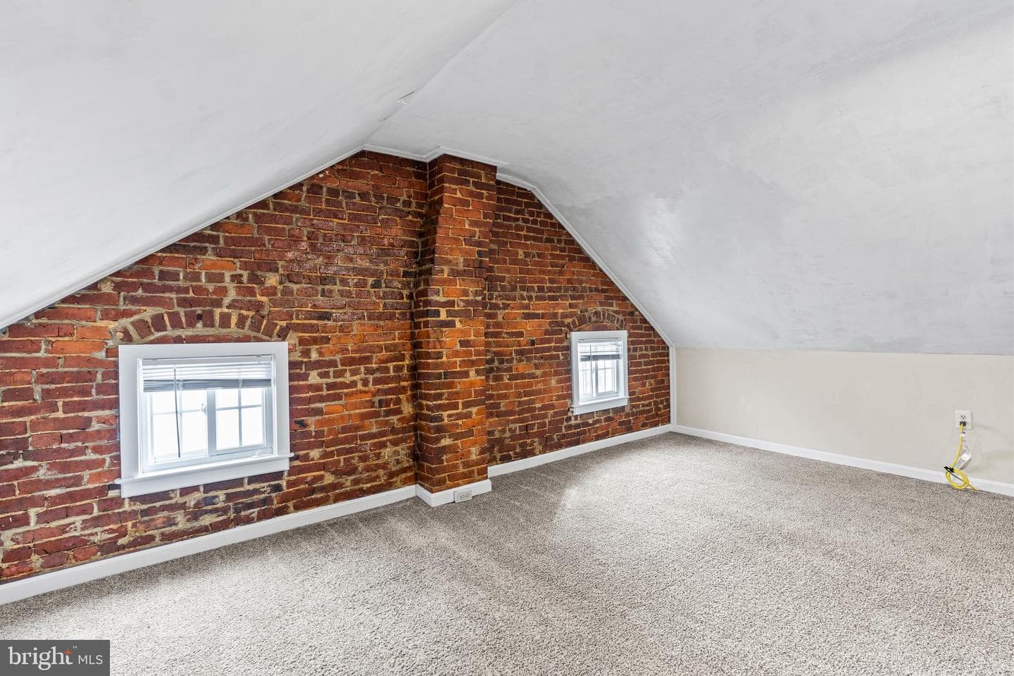 48 Fairground Avenue photo 26