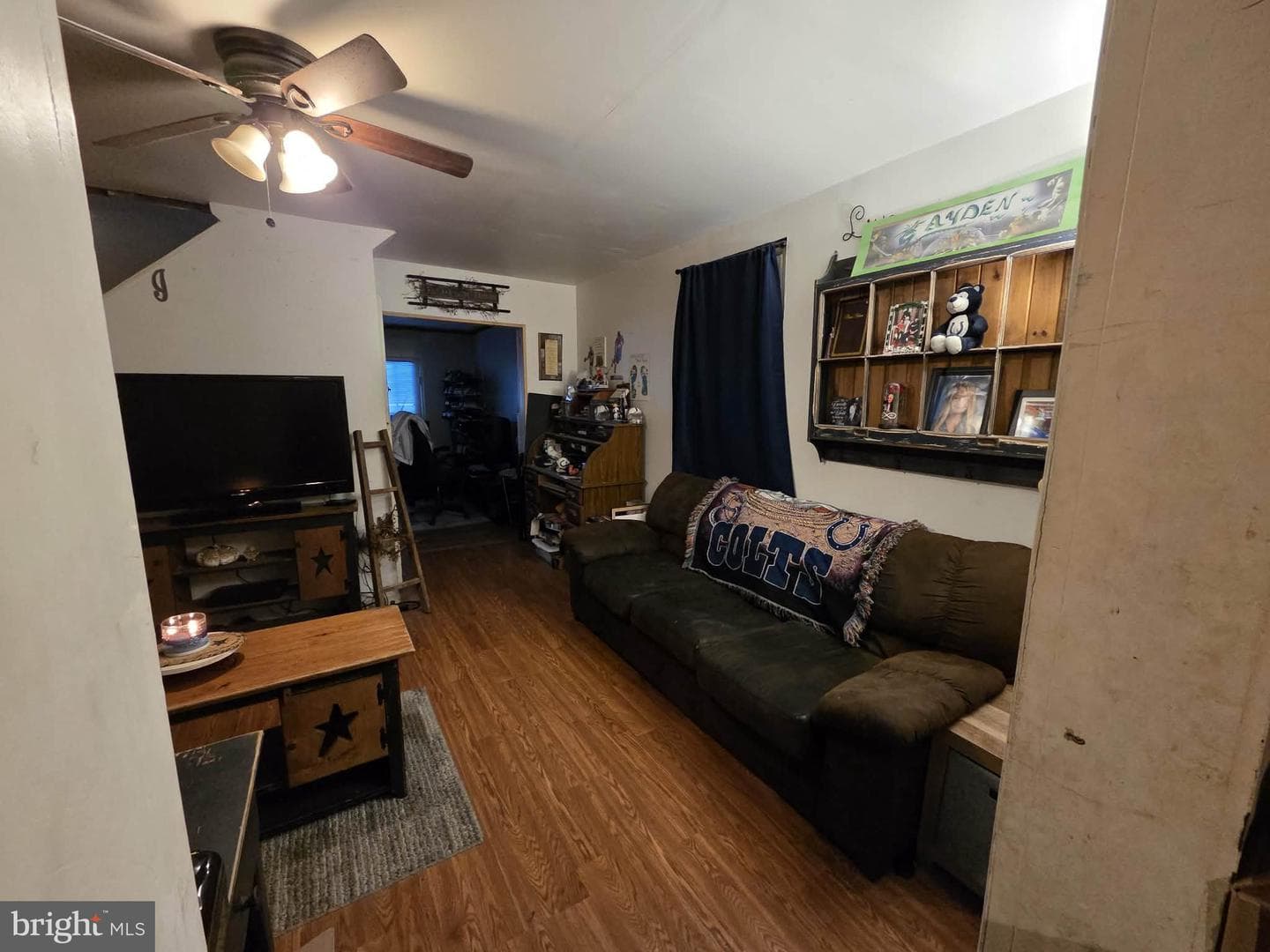 217 James Street photo 7