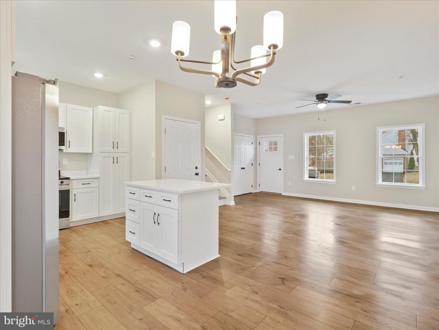 10904 Decker Avenue photo 13