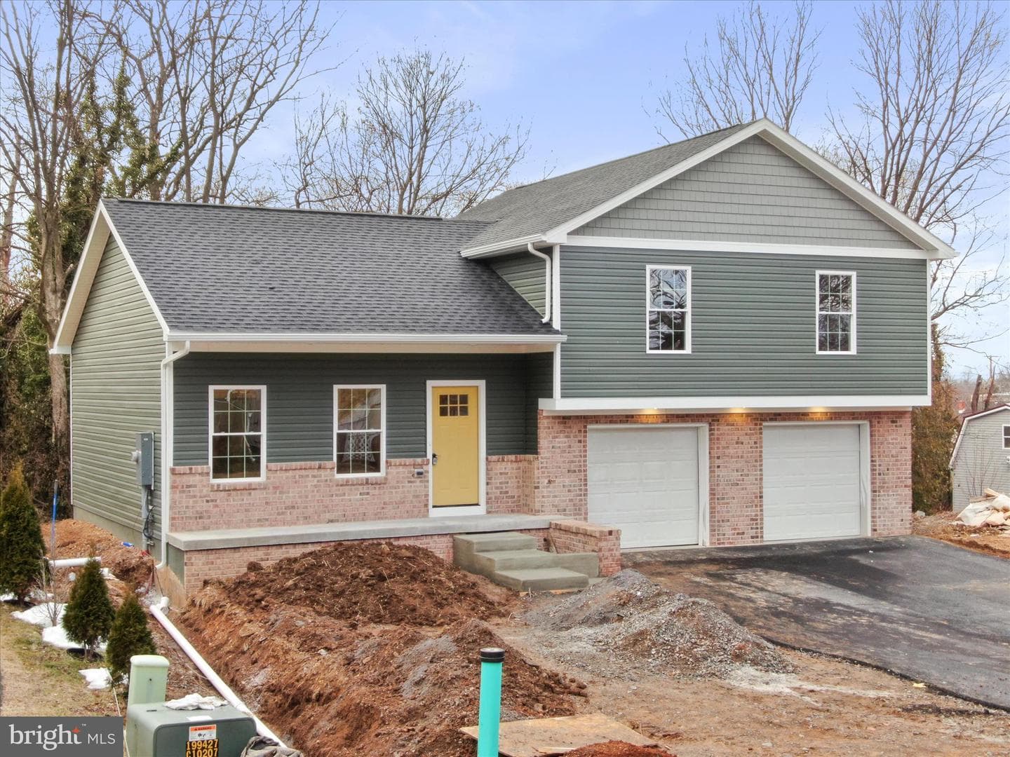 10904 Decker Avenue photo 3