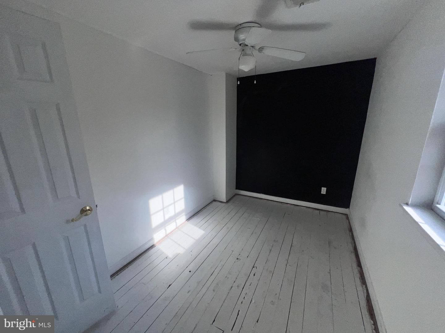 104 W High Street W photo 15