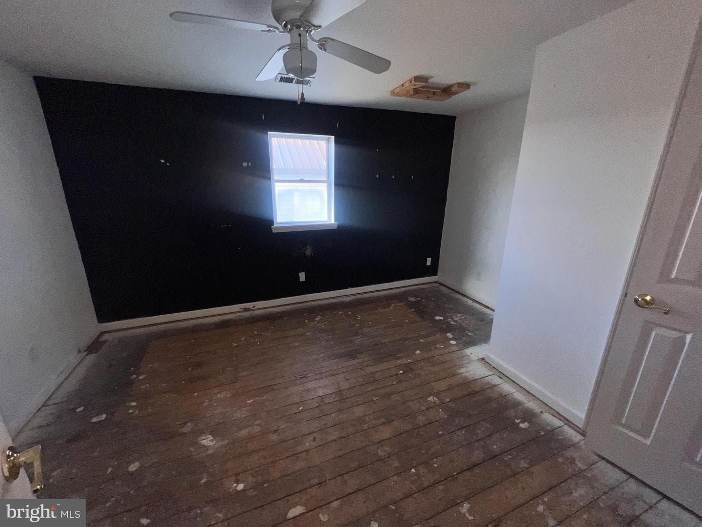 104 W High Street W photo 19