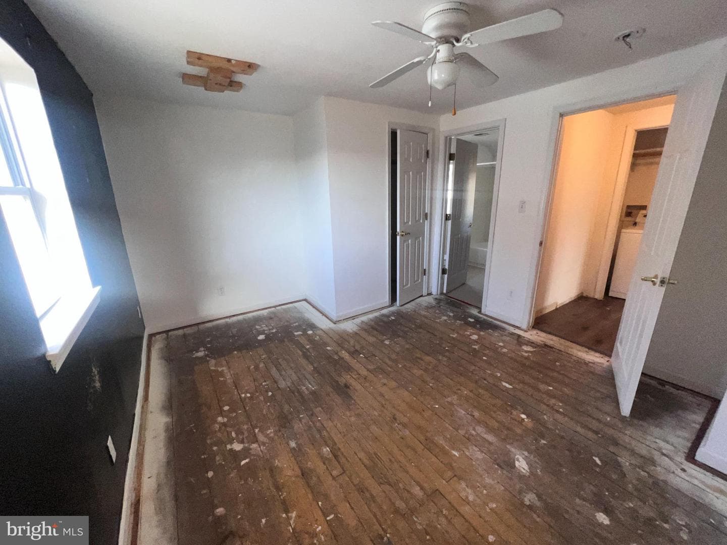 104 W High Street W photo 20
