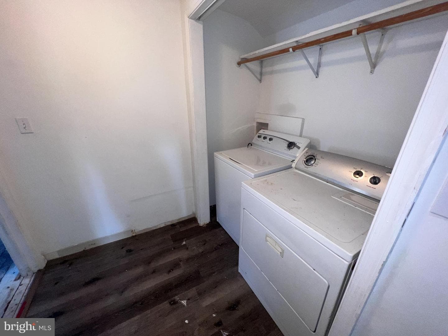 104 W High Street W photo 23