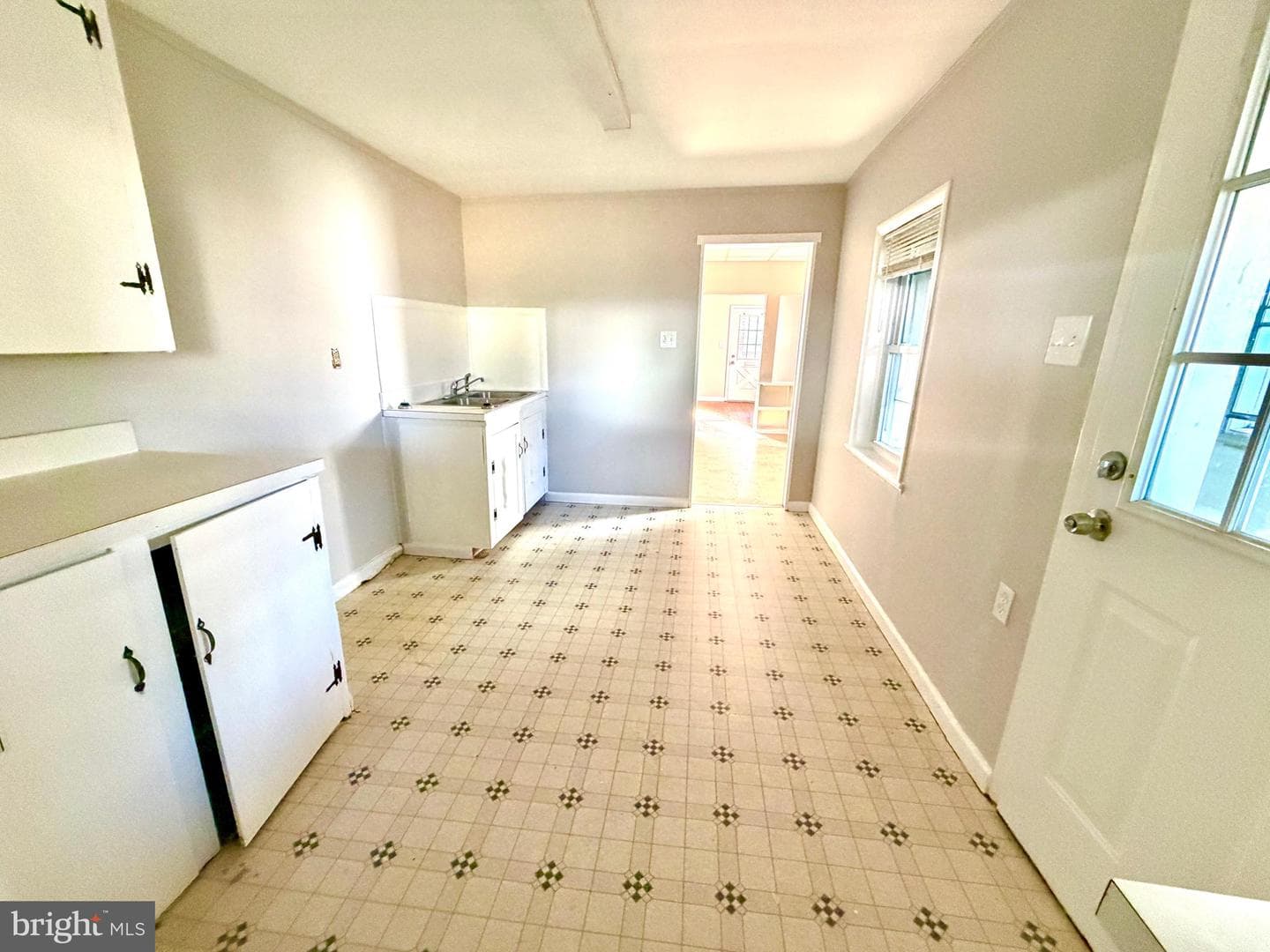 132 Randolph Avenue photo 24