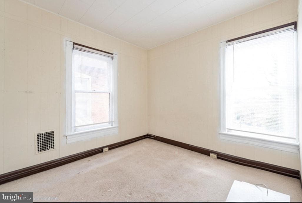 446 N Prospect Street N photo 14