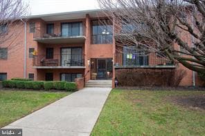 1631 Edgewood Place #104, Hagerstown