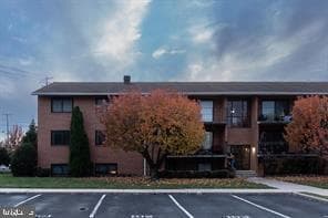 1631 Edgewood Place #104, Hagerstown