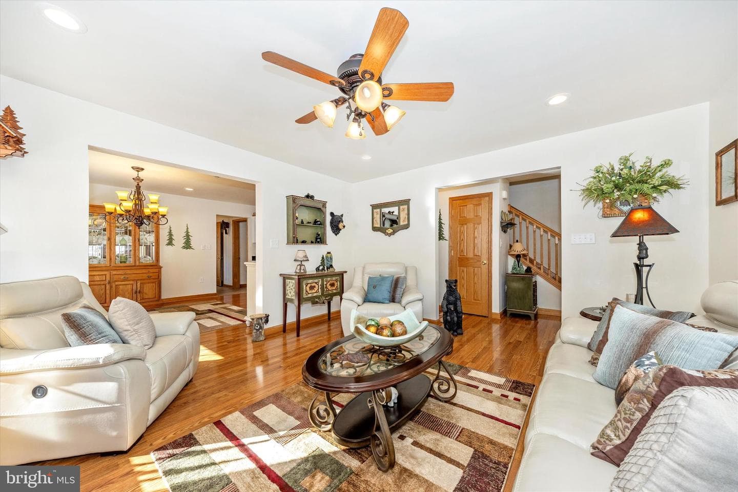 19327 Longmeadow Road photo 8