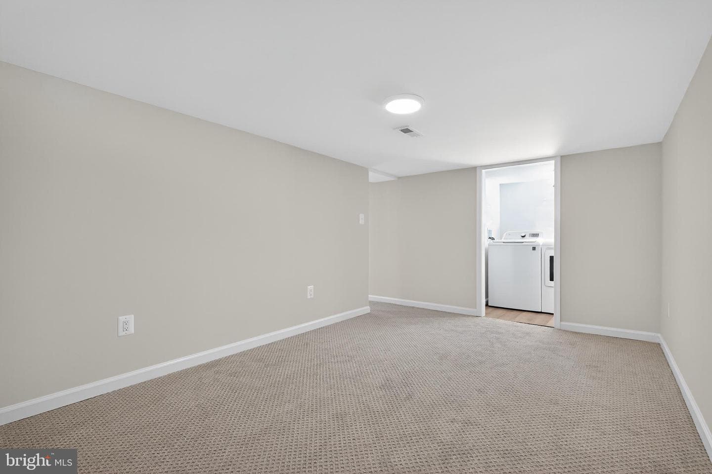 10612 Honeyfield Road photo 6