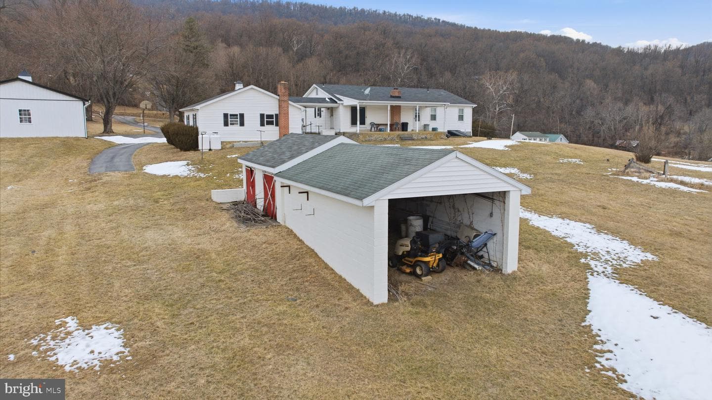 2029 Reed Road photo 90