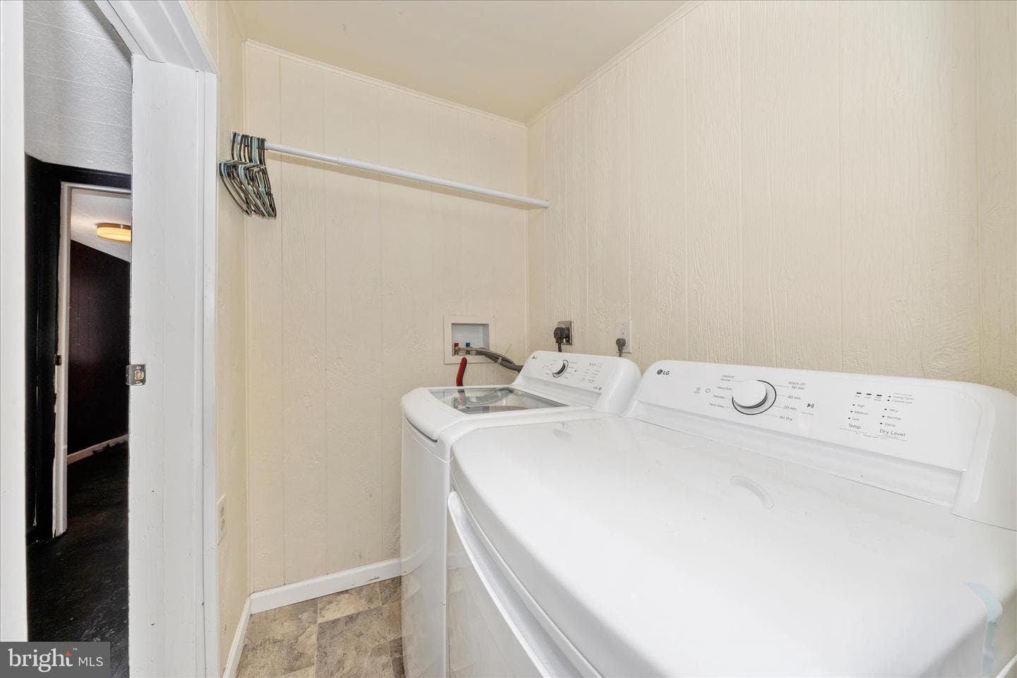 1230 Crescent Road photo 36