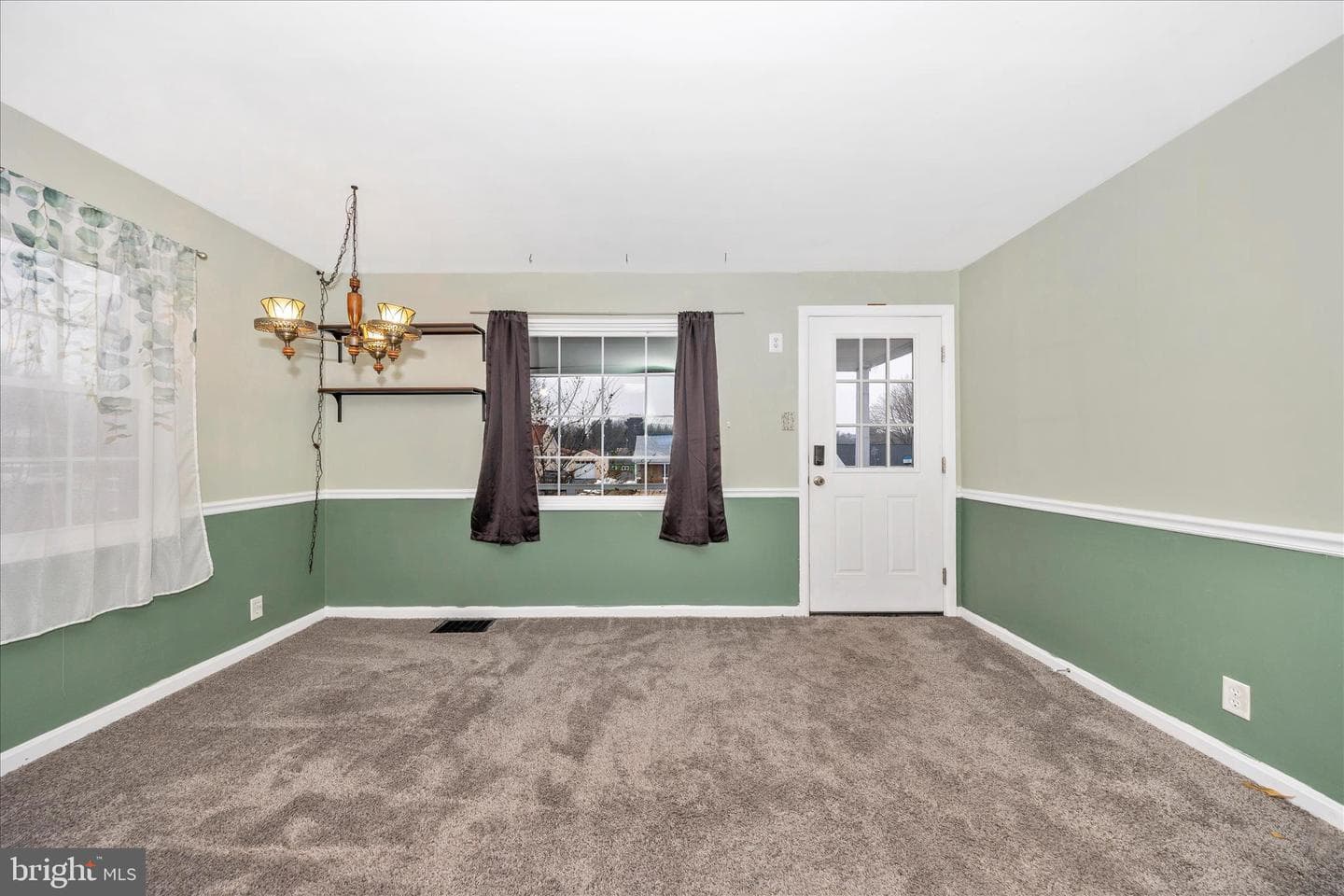 1230 Crescent Road photo 5