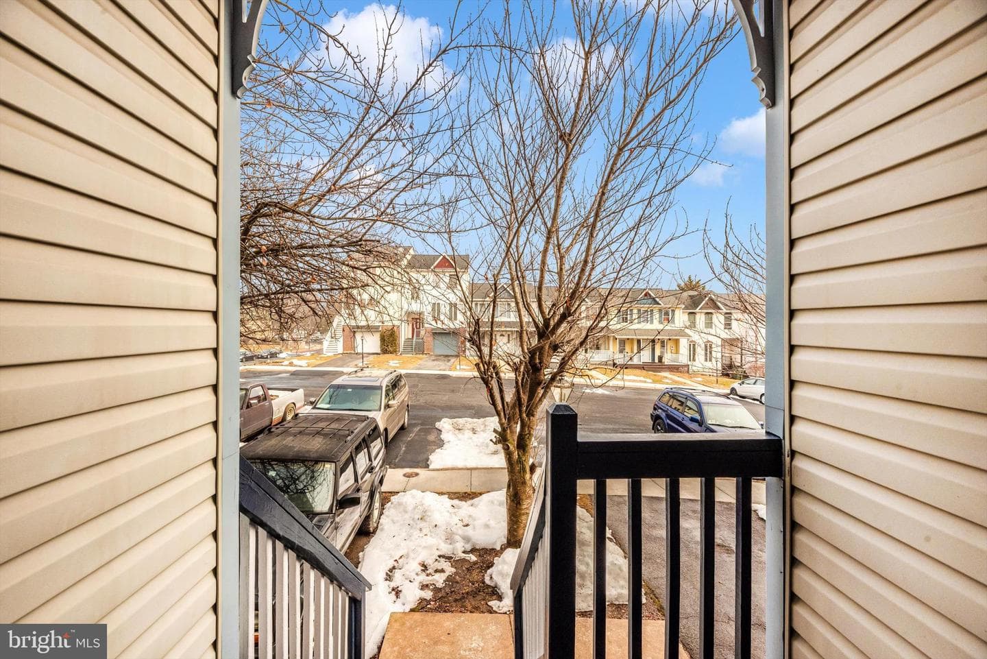 605 Knightsbridge Drive photo 39