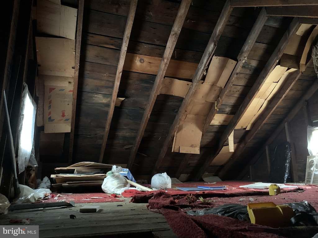 310 S Mulberry Street photo 23