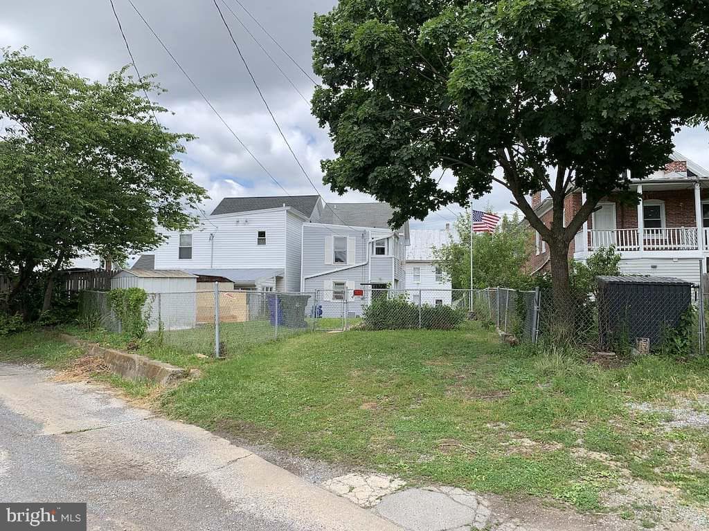 310 S Mulberry Street photo 25